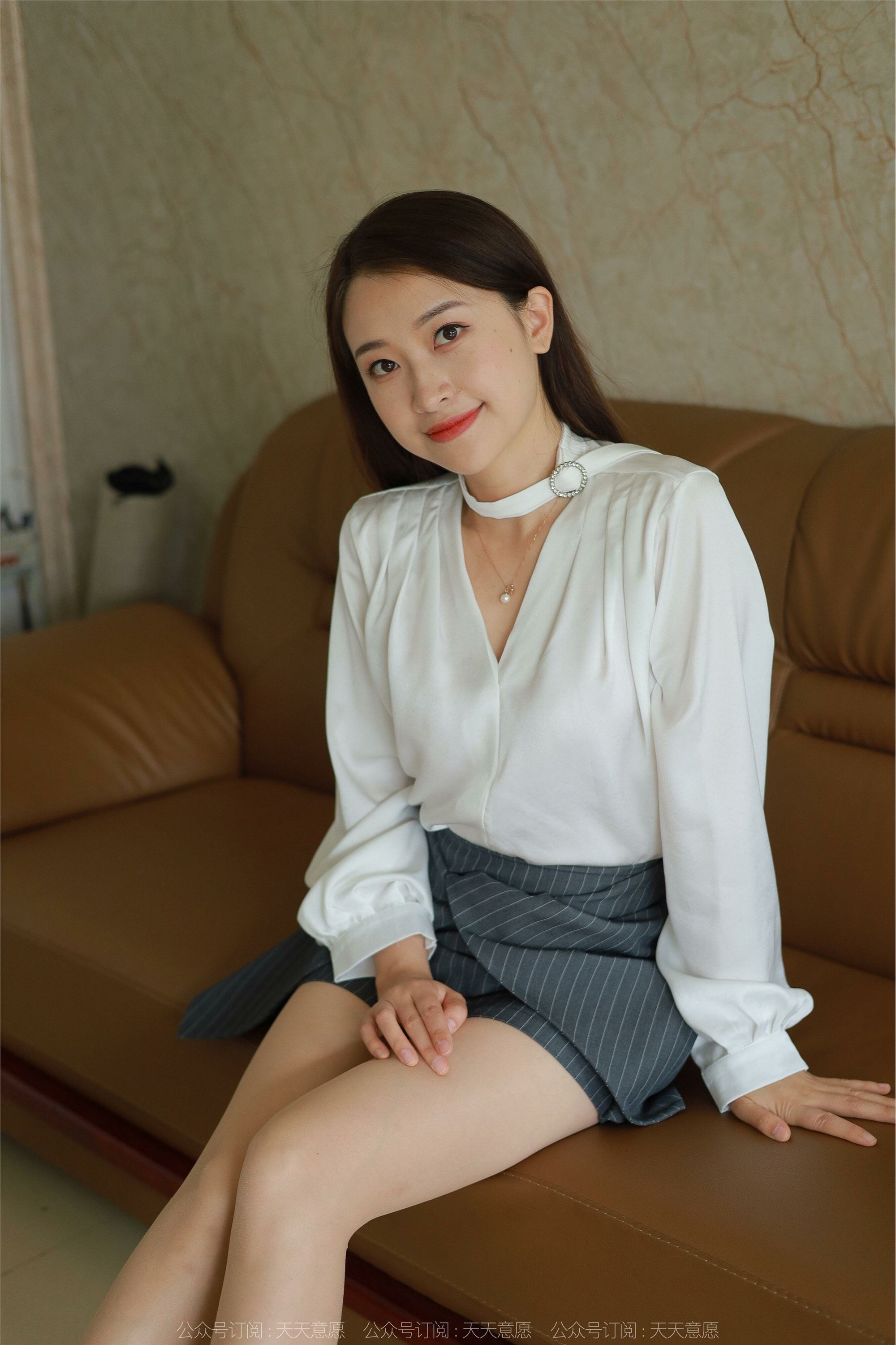 IESS异思趣向  2022.06.21 丝享家 1124：小婕《美女接待员》